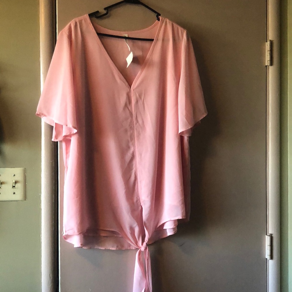 Brand new women’s flowy top Size 2X